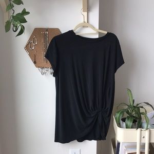 Comfy knotted t-shirt